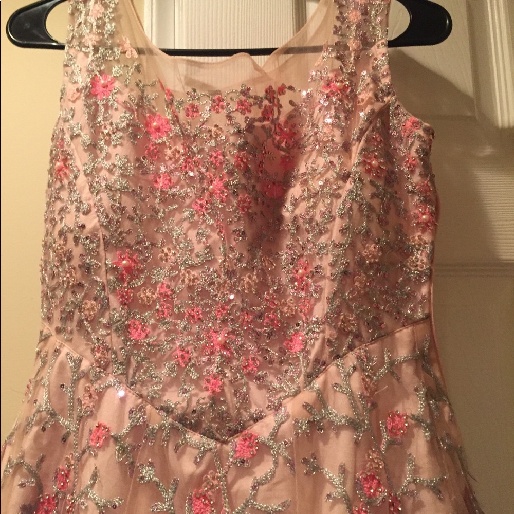 Beautiful ball gown!!!